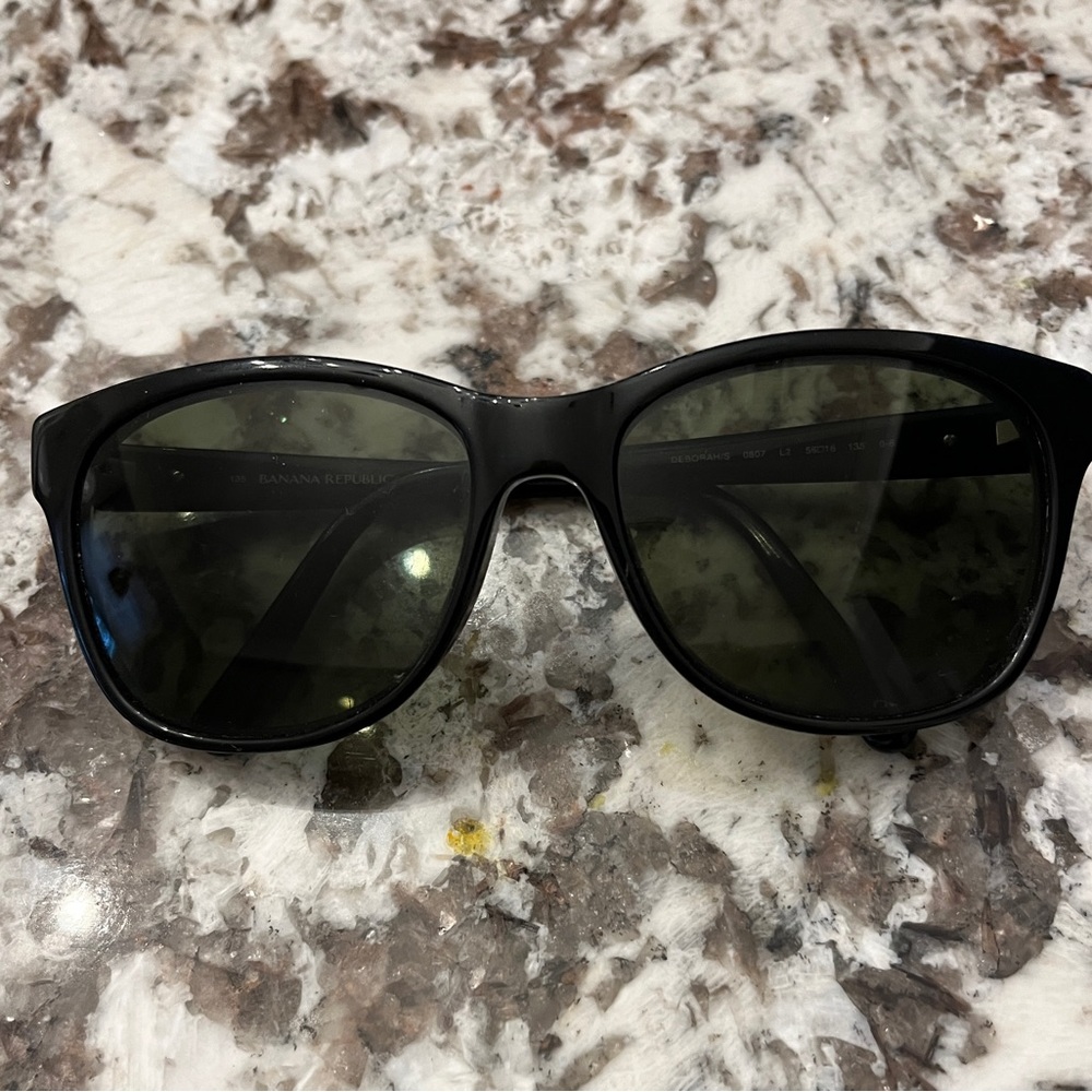 Sunglasses plastic